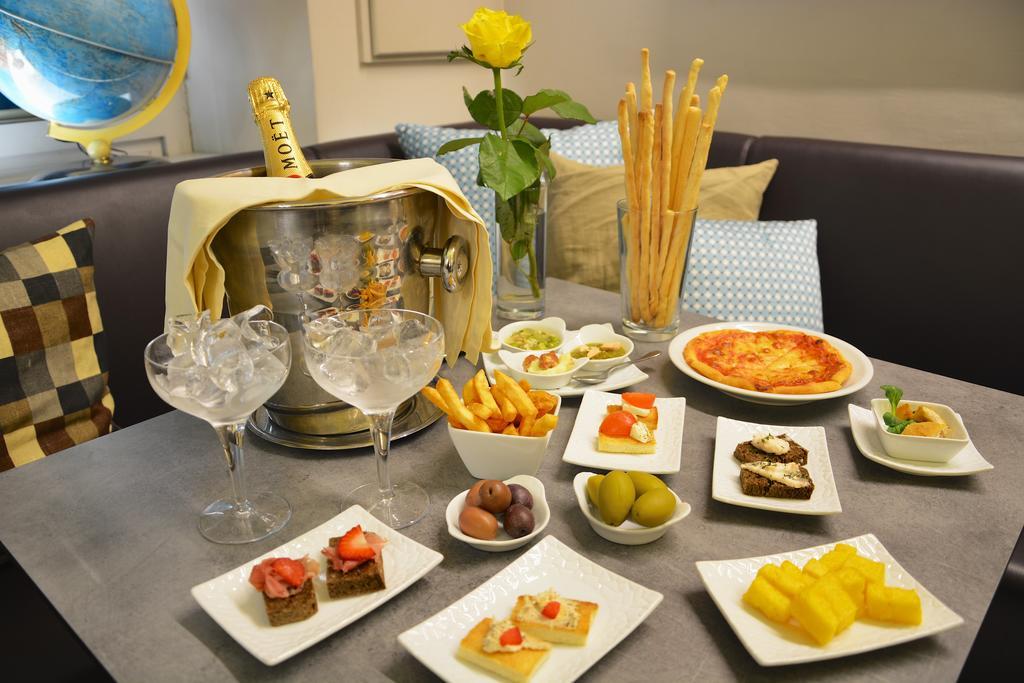 Maison B Bed & Breakfast Turin Ngoại thất bức ảnh