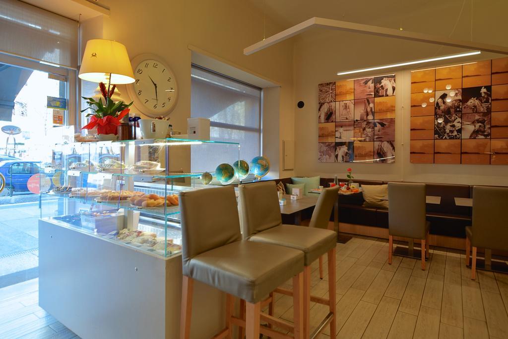 Maison B Bed & Breakfast Turin Ngoại thất bức ảnh